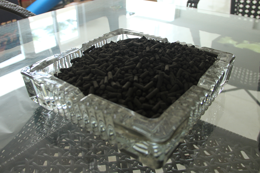 Palladium-Kohlenstoff-Desoxidationsmittel