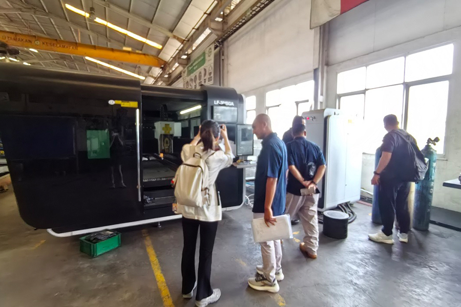 Kundenbesuche in Indonesien