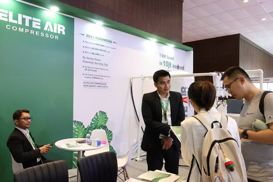 Der Außenhandelsmanager von Jiangsu Luoming besuchte die Manufacturing Indonesia Exhibition